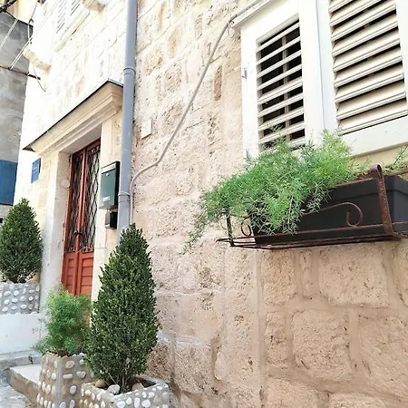 3 Bedroom House In Old Town * دوبروفينك
